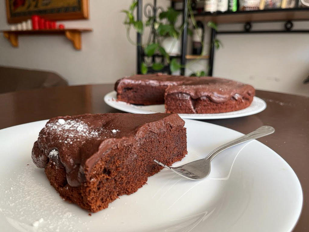 Chocolate sponge cake